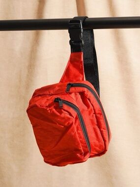 BAGGU Tomato Orange Waist Bag Fanny Pack